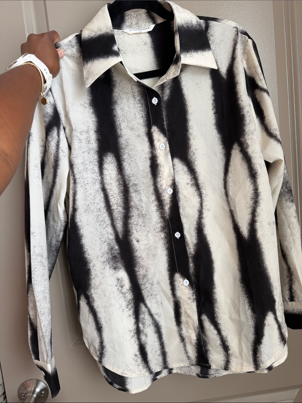 Charter Club Black & Cream Abstract Stripe Button-Up Shirt